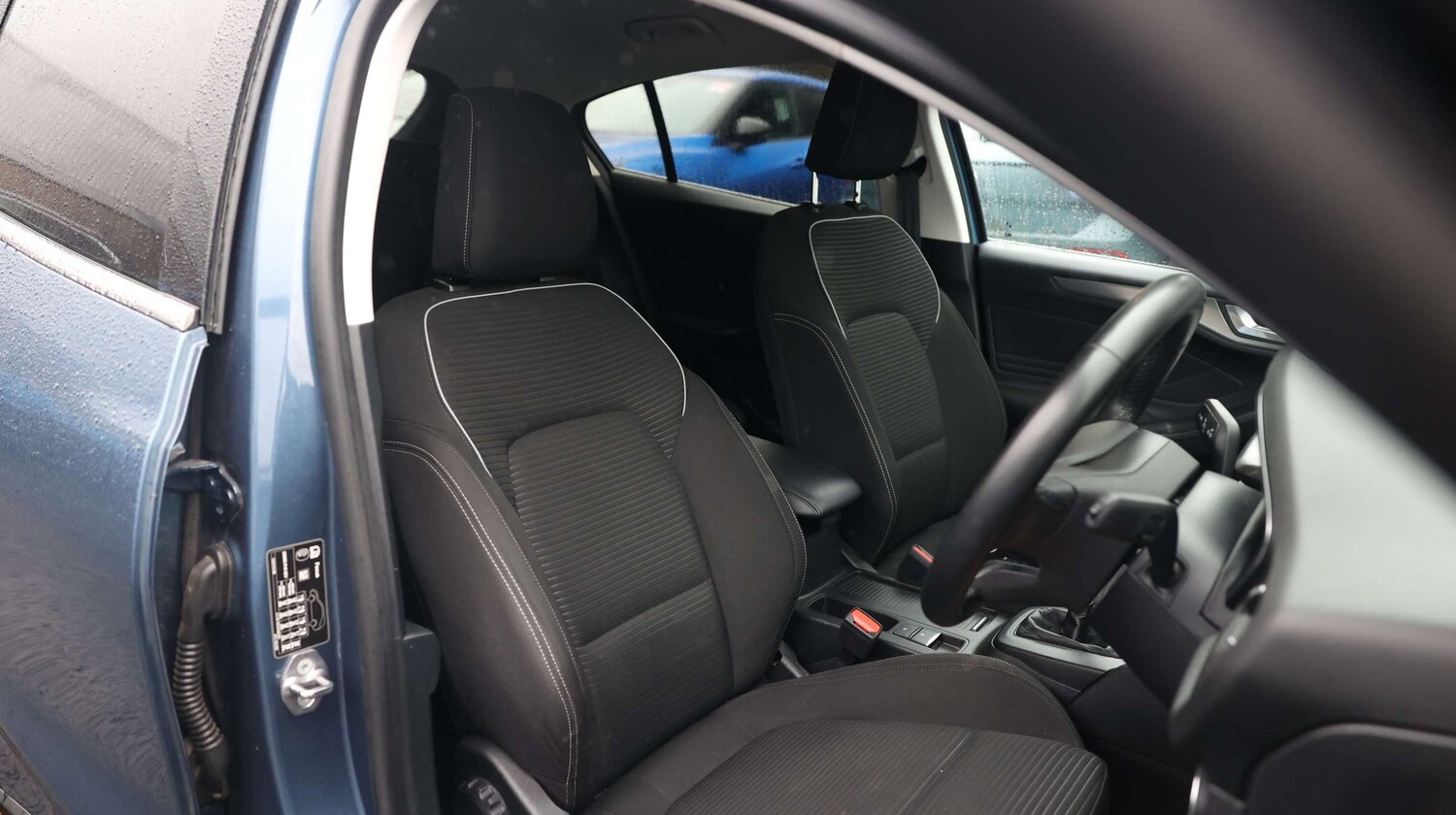 Used Ford Focus 2022 for sale - 77673855: Photo 16