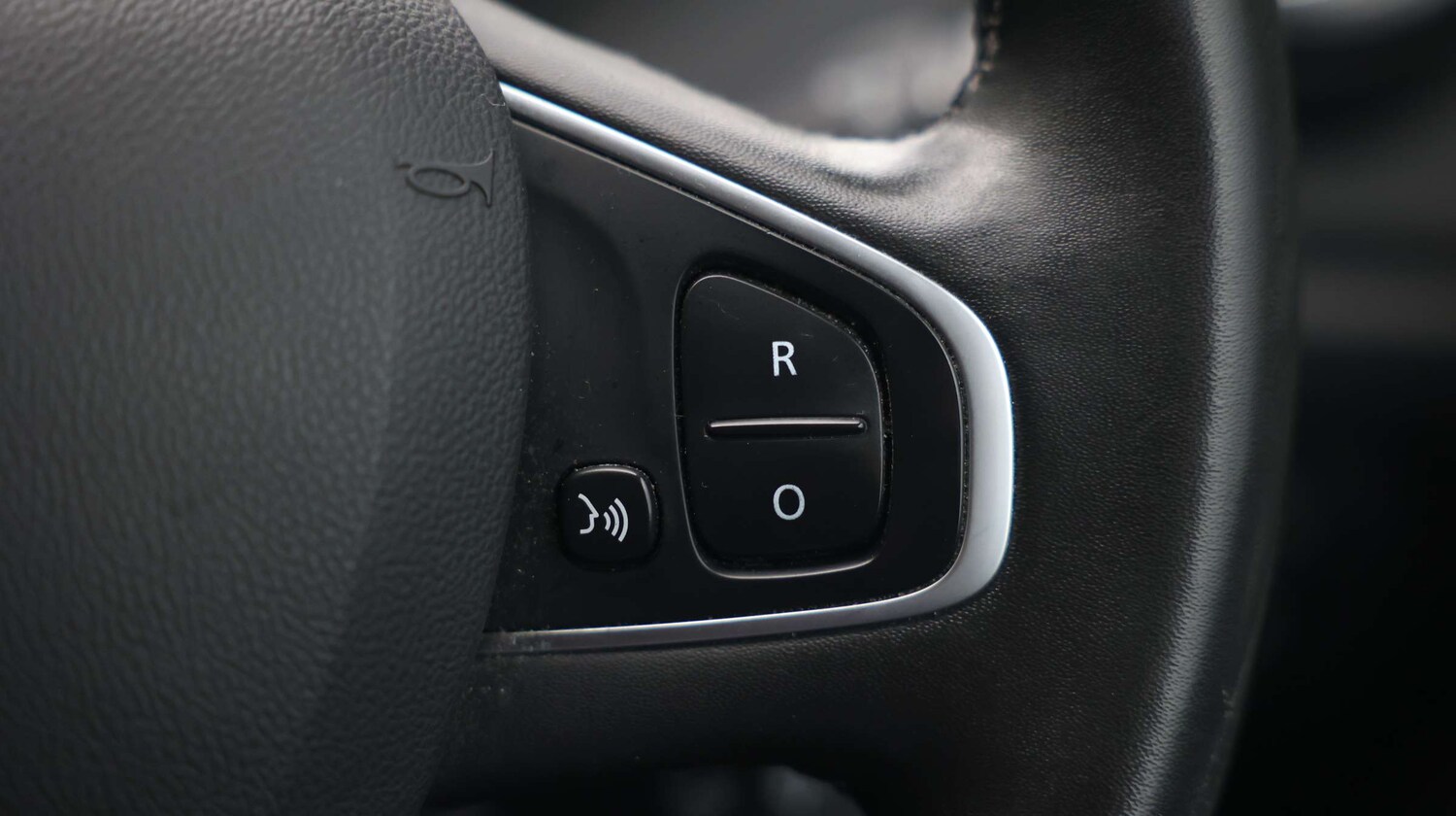 Used Renault Captur 2018 for sale - 77428190: Photo 37