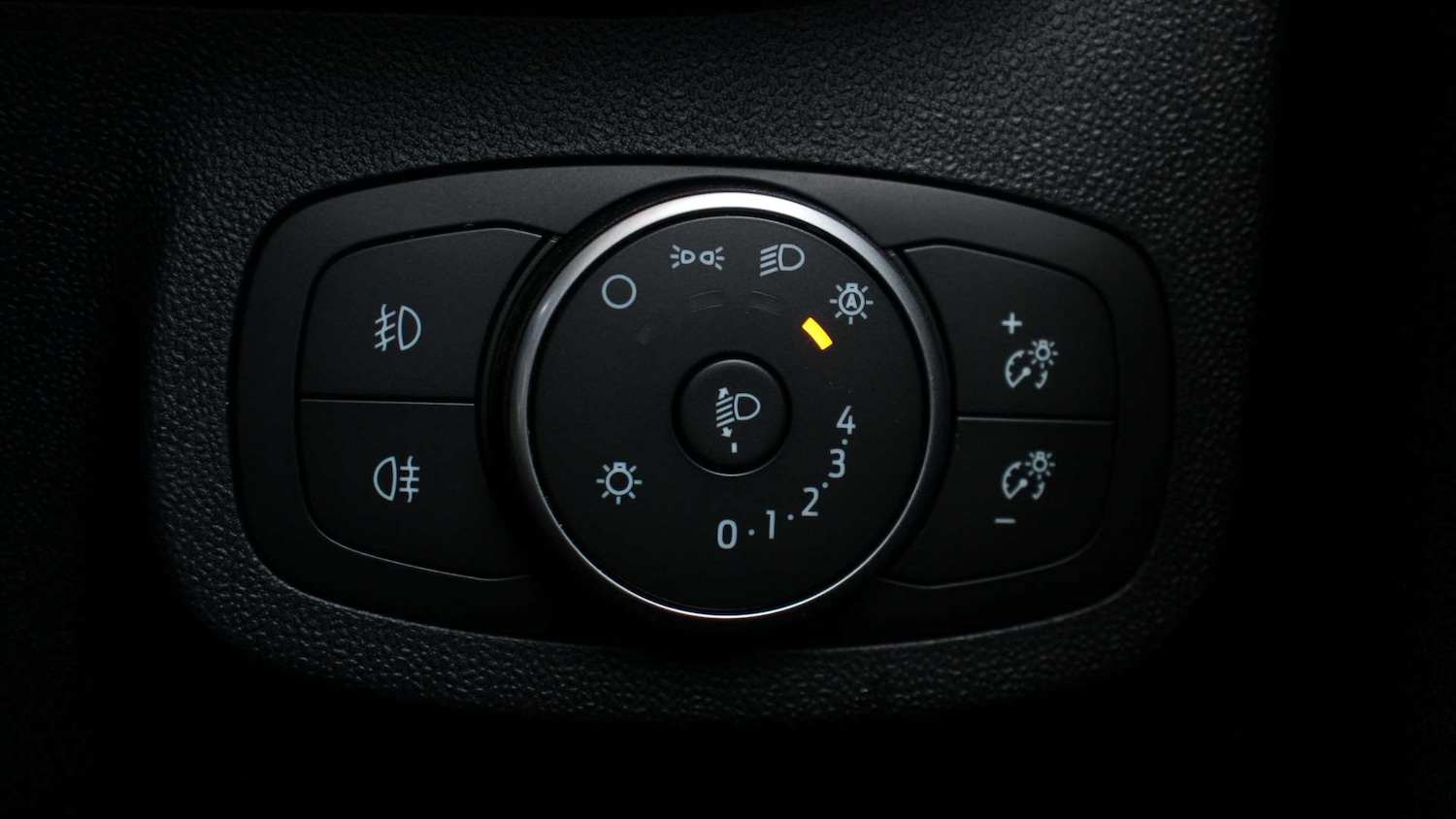 Used Ford Fiesta 2020 for sale - 77648177: Photo 30