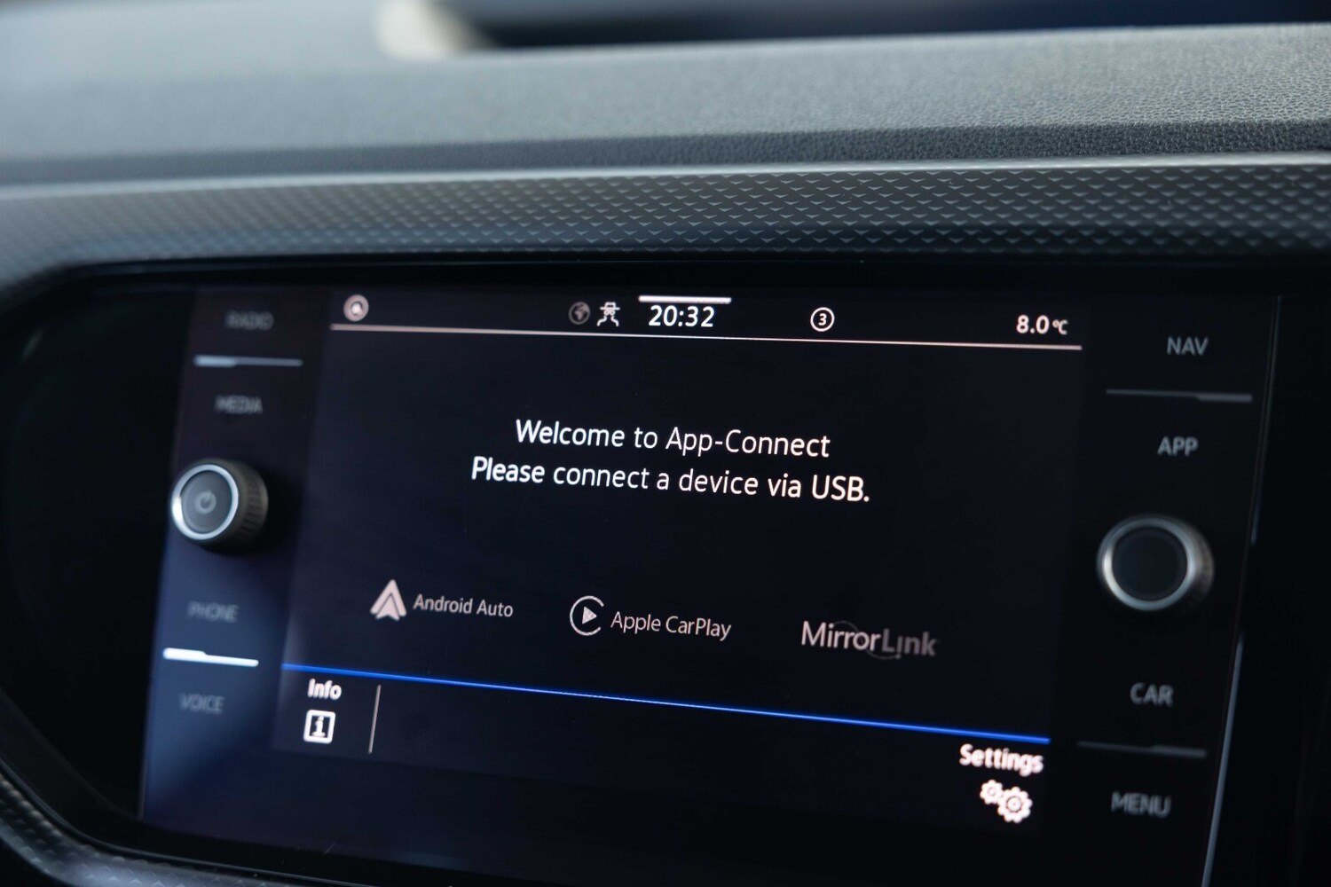 Used Volkswagen T-Cross 2022 for sale - 77648183: Photo 24