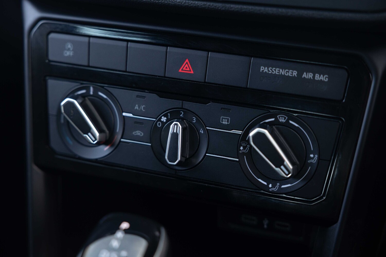 Used Volkswagen T-Cross 2022 for sale - 77648183: Photo 27