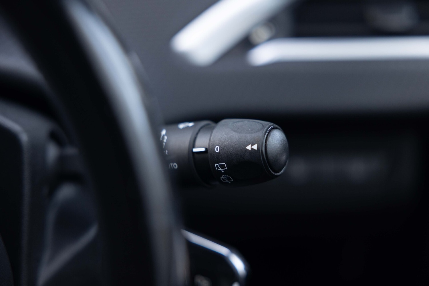 Used Peugeot 2008 2018 for sale - 78133497: Photo 33