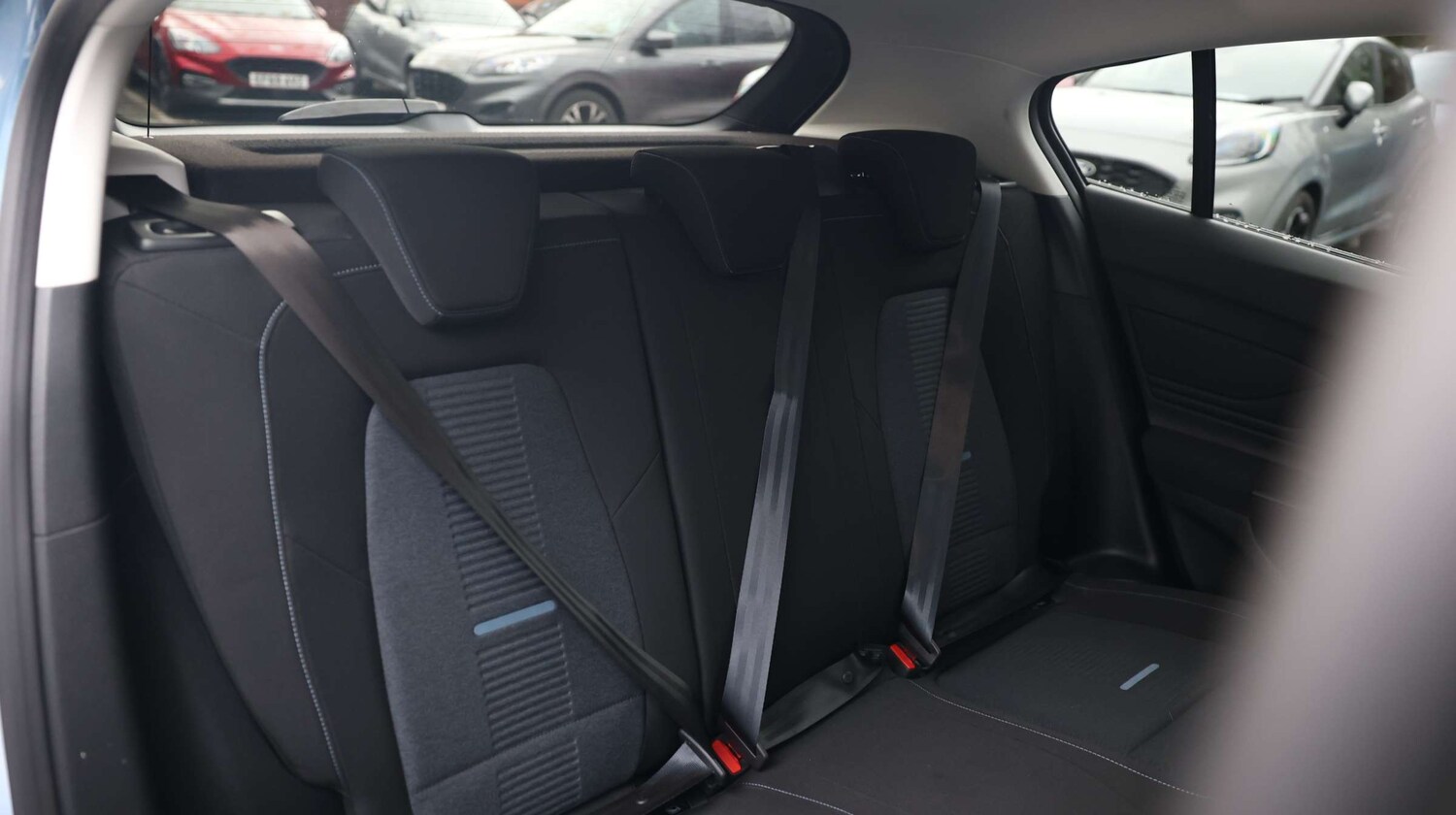 Used Ford Focus 2022 for sale - 76826627: Photo 17