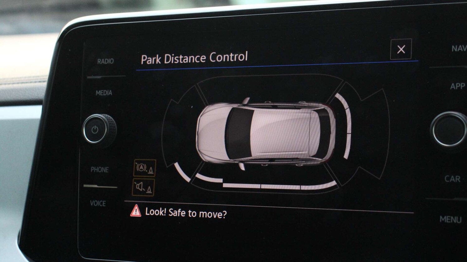 Used Volkswagen T-Roc 2022 for sale - 77360500: Photo 28