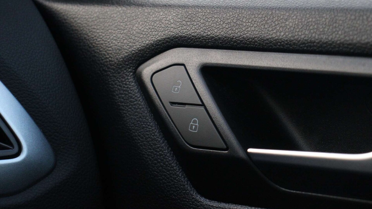 Used Volkswagen T-Roc 2022 for sale - 77360500: Photo 39