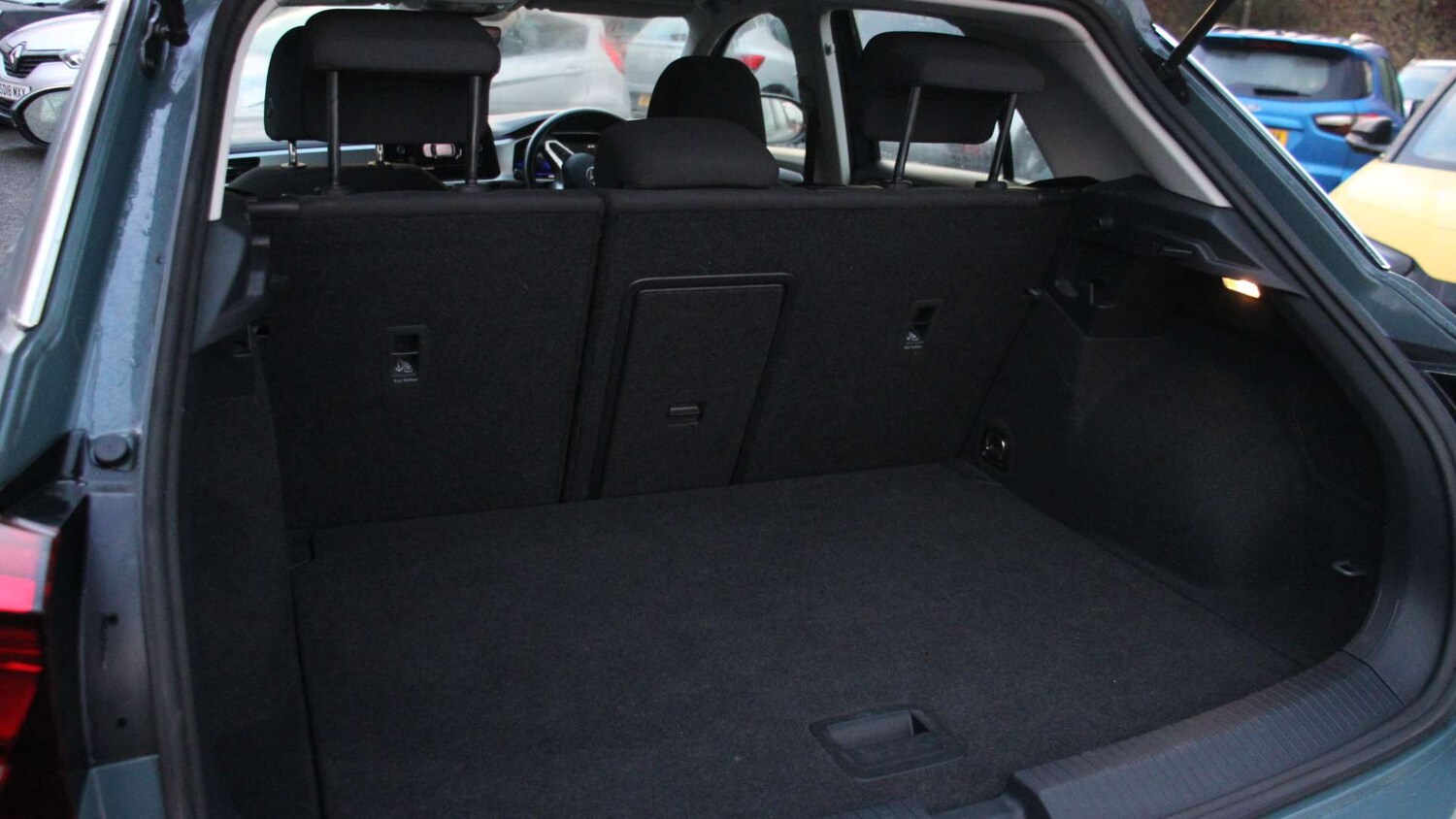 Used Volkswagen T-Roc 2022 for sale - 77360500: Photo 6