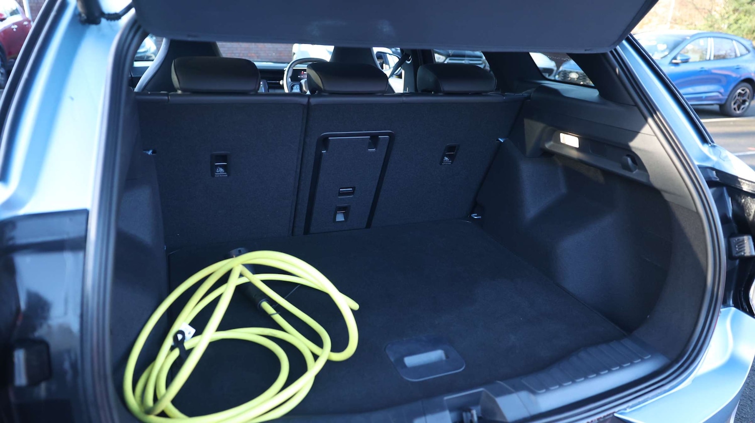 Used Ford Explorer 2025 for sale - 76818304: Photo 15