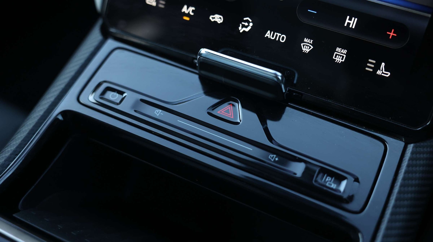 Used Ford Explorer 2025 for sale - 76818304: Photo 28