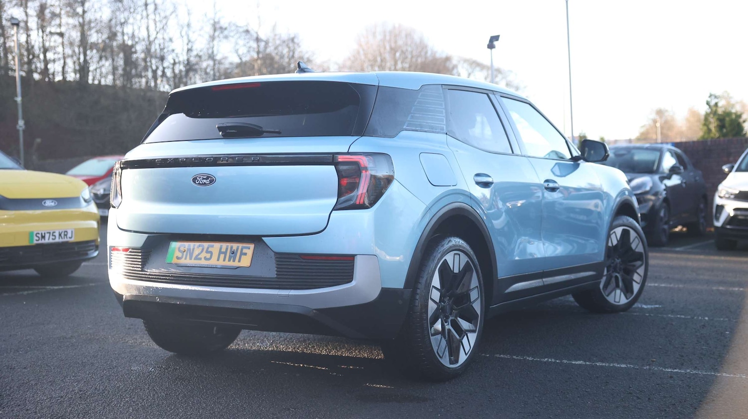 Used Ford Explorer 2025 for sale - 76818304: Photo 3