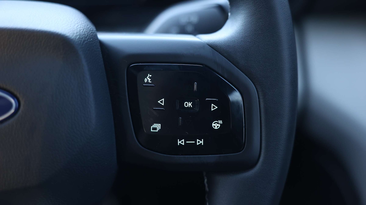 Used Ford Explorer 2025 for sale - 76818304: Photo 32