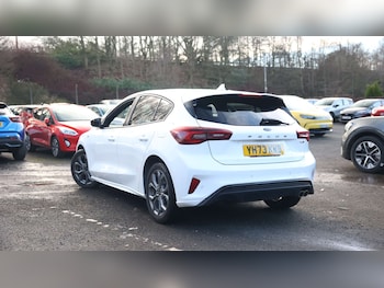 Used Ford Focus 2023 for sale - 77353742: Photo