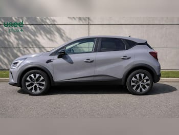 Used Renault Captur 2024 for sale - 79362784: Photo