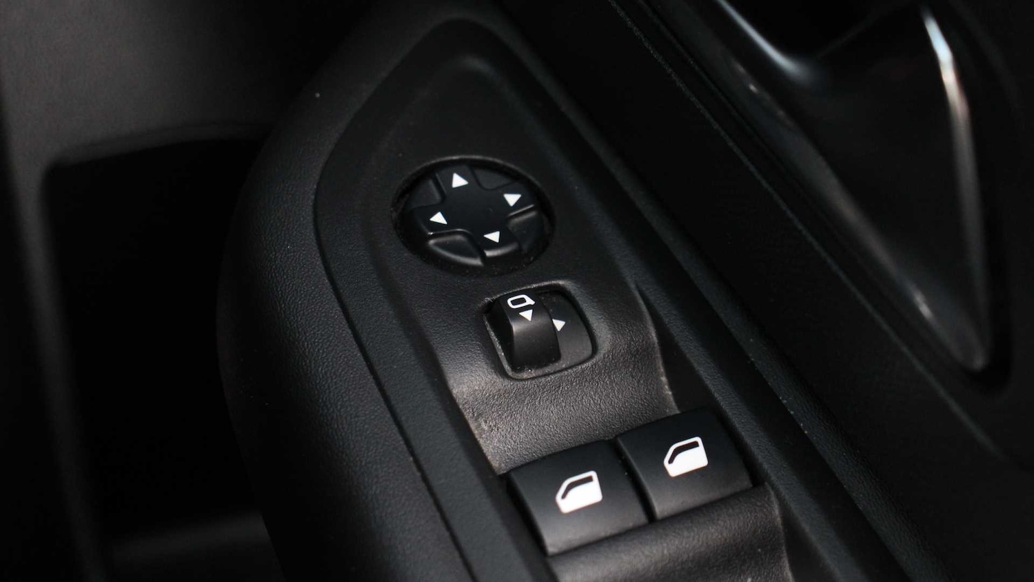 Used Citroen C4 2022 for sale - 76999529: Photo 40