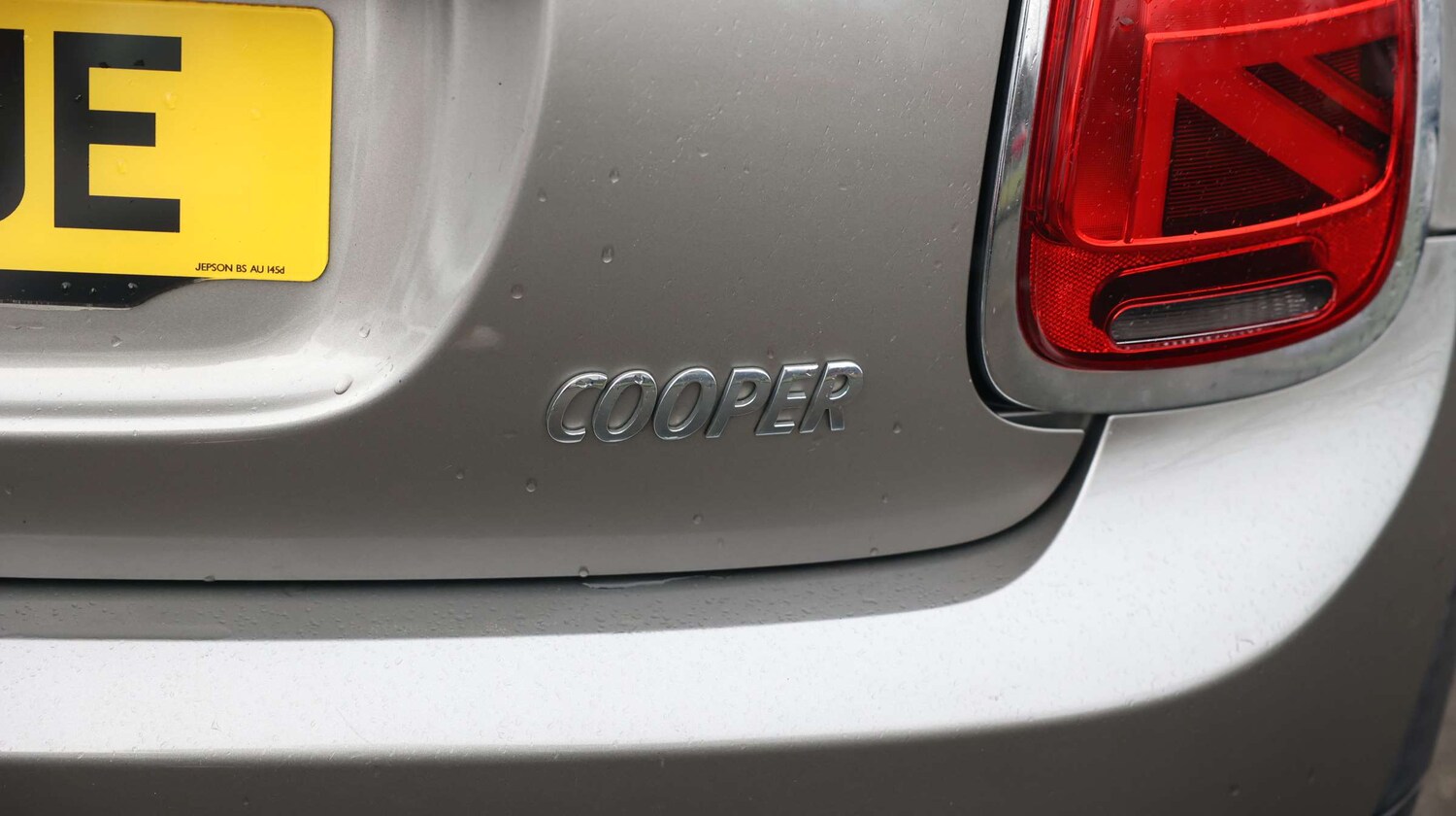 Used MINI Hatch 2019 for sale - 77648189: Photo 15