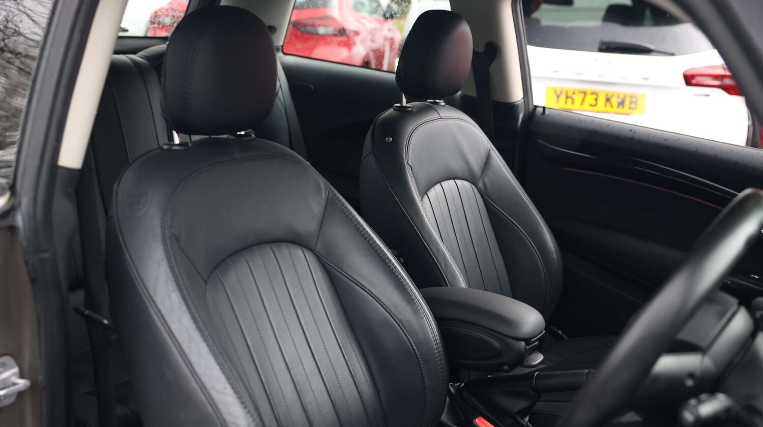 Used MINI Hatch 2019 for sale - 77648189: Photo 17