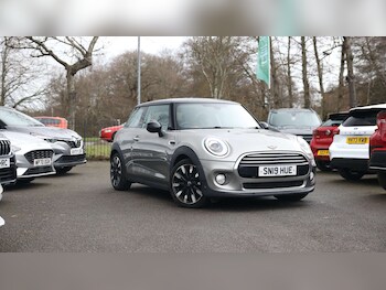 Used MINI Hatch 2019 for sale - 77648189: Photo
