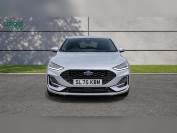Used Ford Focus 2025 for sale - 79602543: Photo