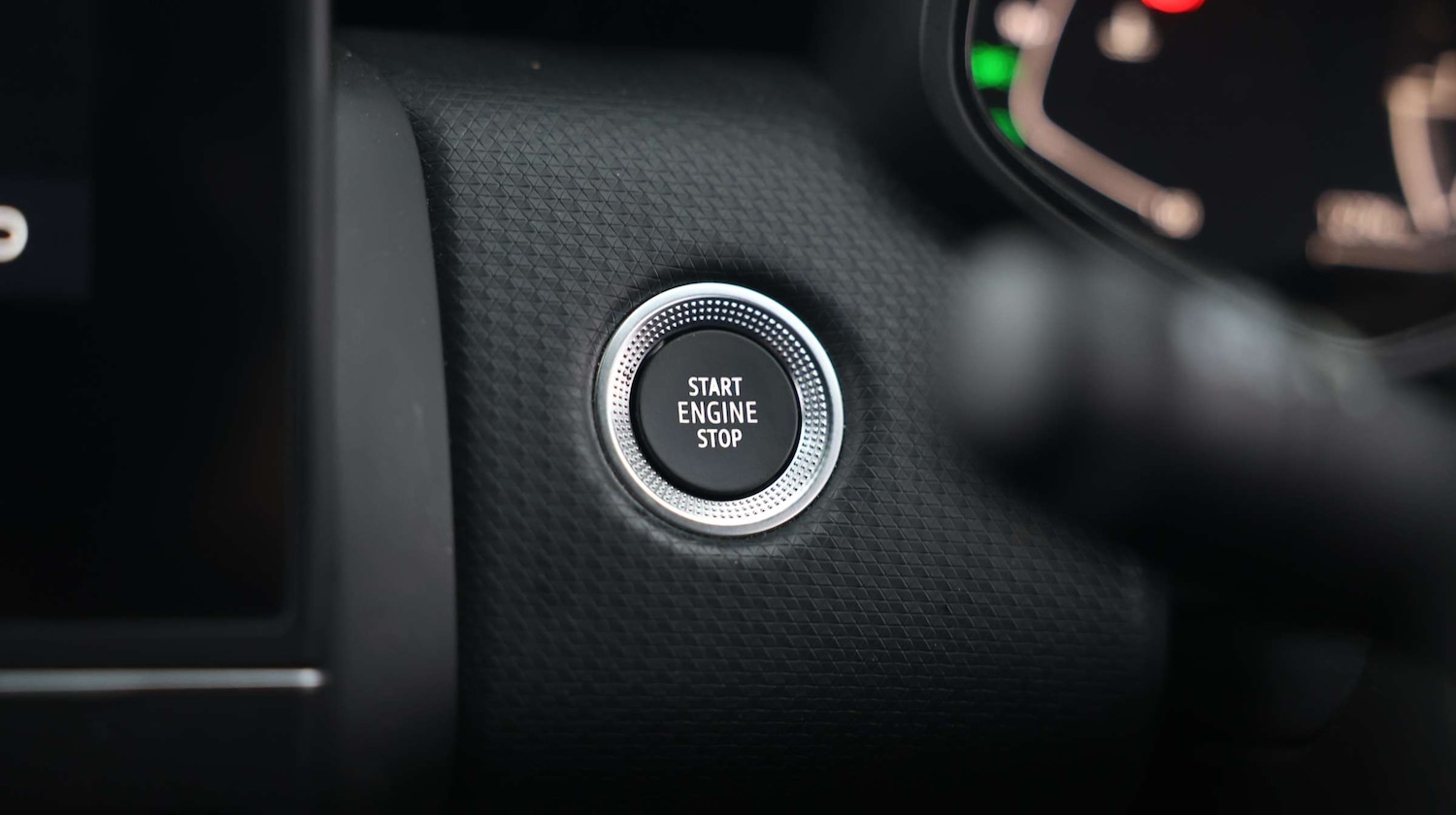 Used Renault Clio 2023 for sale - 77105949: Photo 32