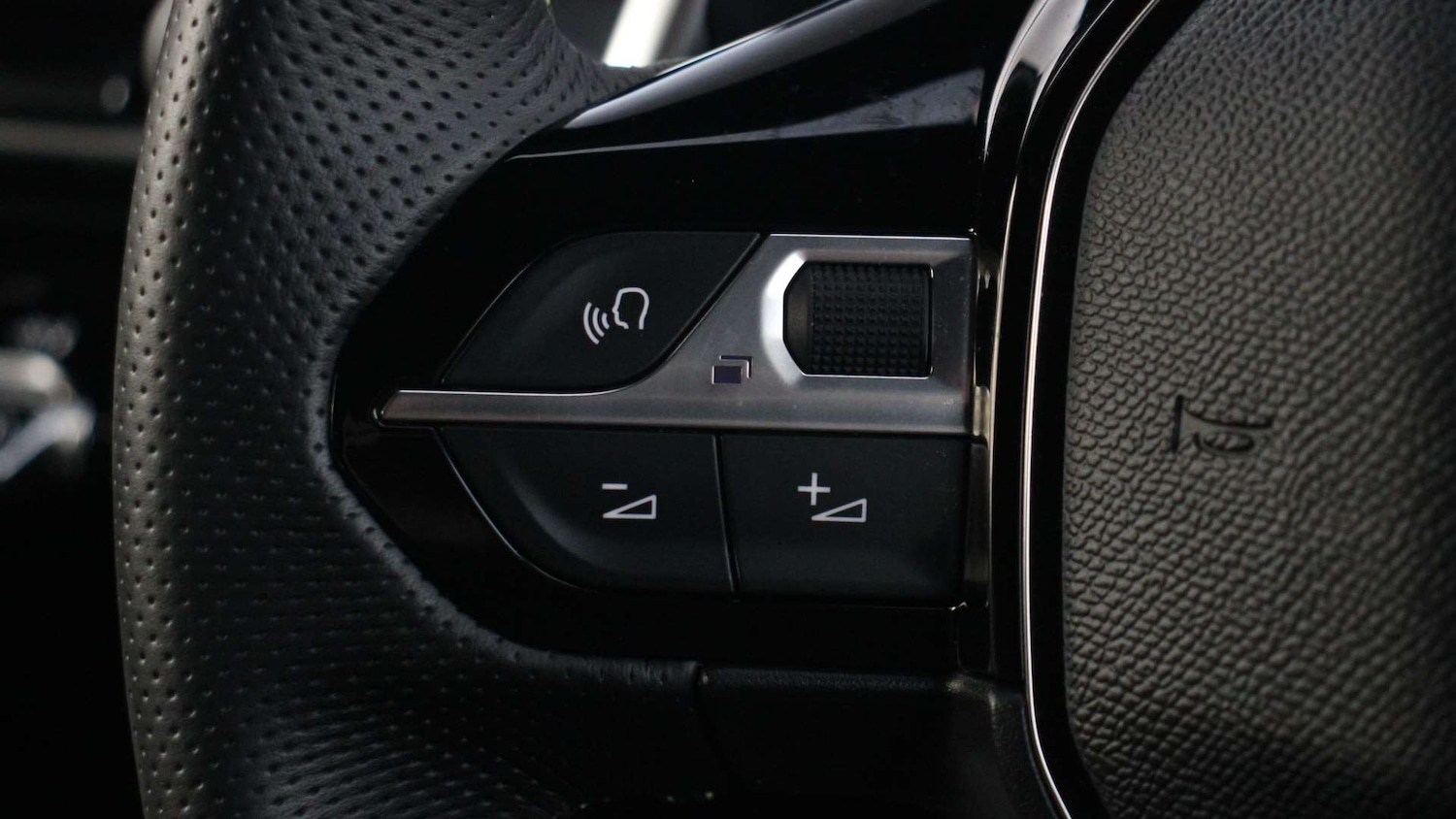 Used Peugeot 208 2024 for sale - 77470938: Photo 40