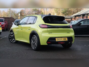 Used Peugeot 208 2024 for sale - 77470938: Photo