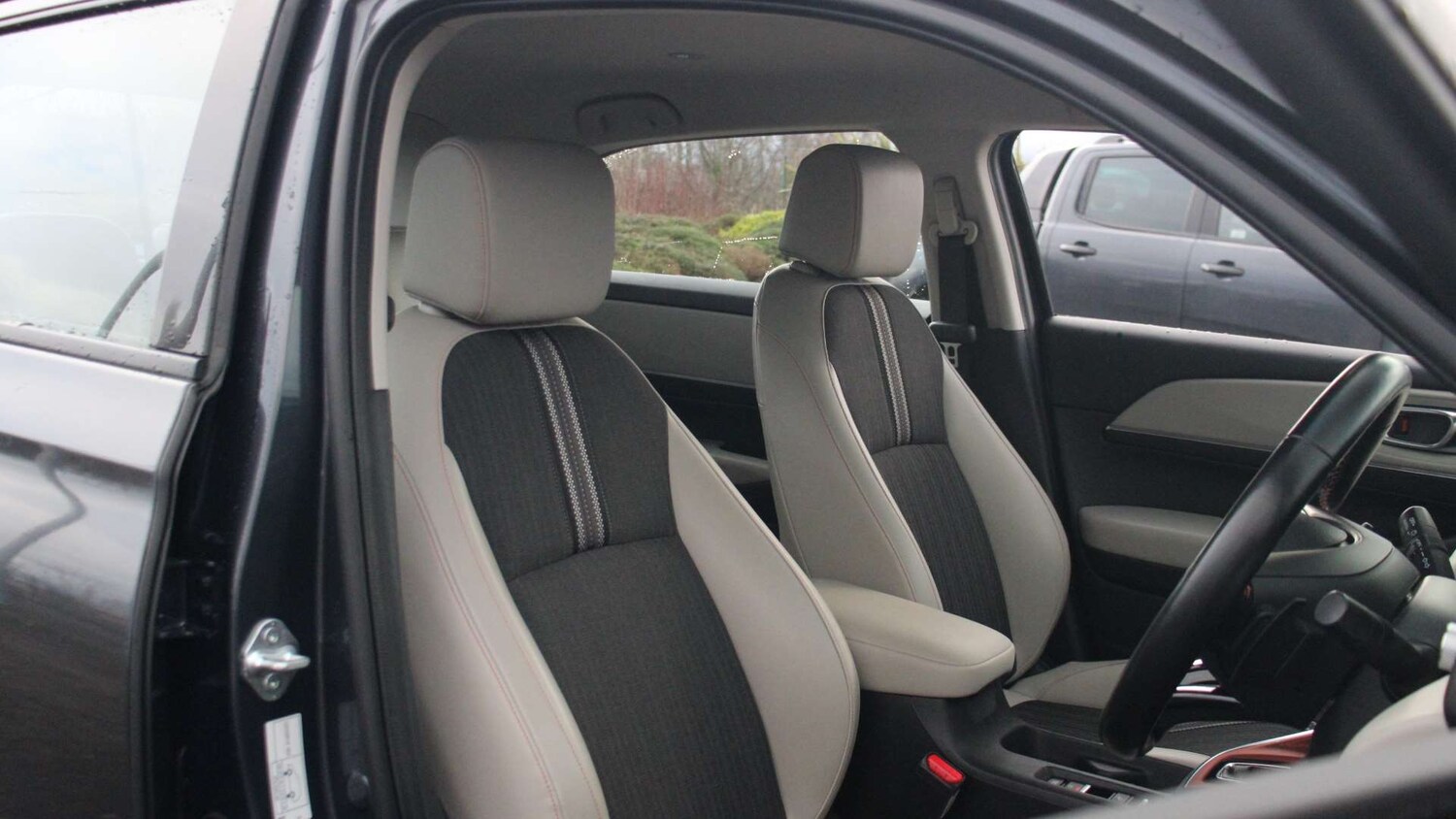 Used Honda HR-V 2023 for sale - 77648172: Photo 12