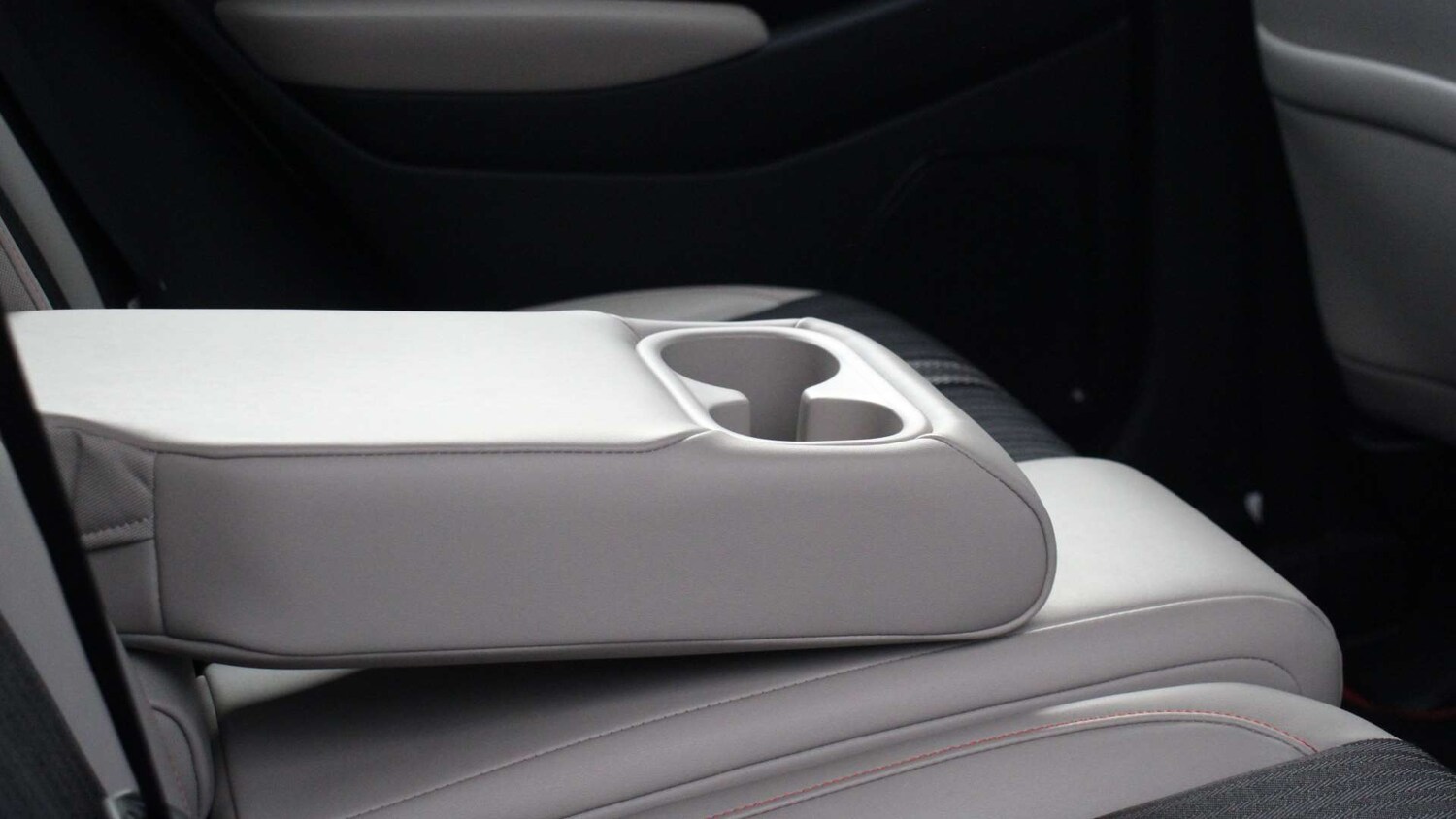 Used Honda HR-V 2023 for sale - 77648172: Photo 15