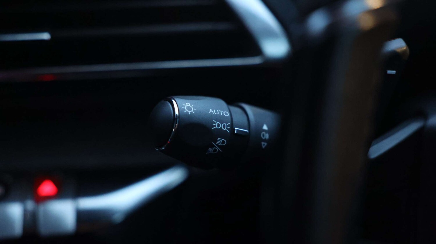 Used Peugeot 3008 2023 for sale - 77300522: Photo 34