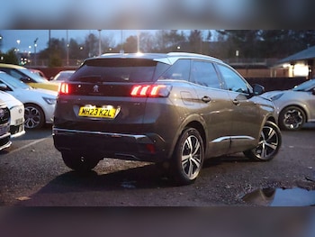 Used Peugeot 3008 2023 for sale - 77300522: Photo