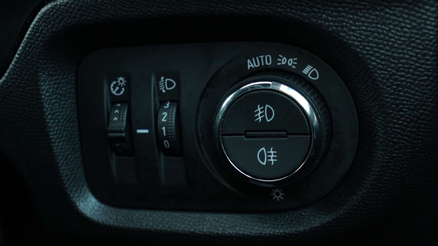 Used Vauxhall Corsa 2023 for sale - 76818318: Photo 37