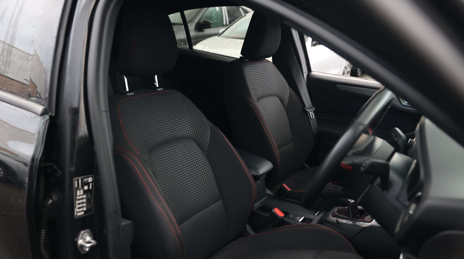 Used Ford Focus 2022 for sale - 77627499: Photo 15