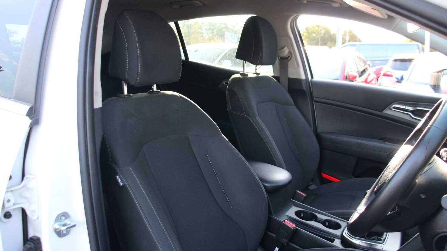 Used Kia Sportage 2023 for sale - 77648170: Photo 16