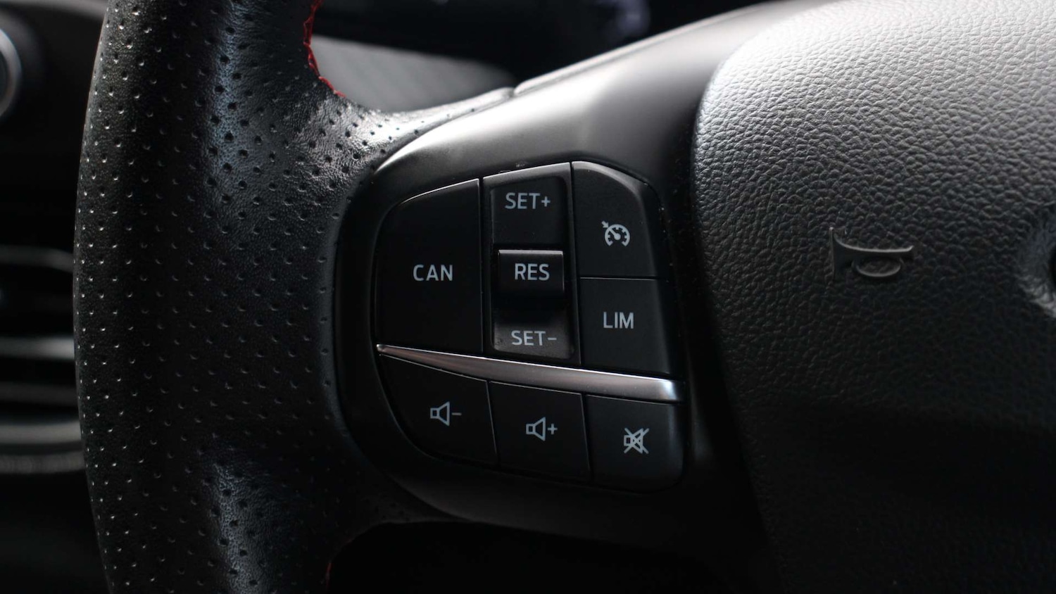 Used Ford Focus 2018 for sale - 76818208: Photo 33