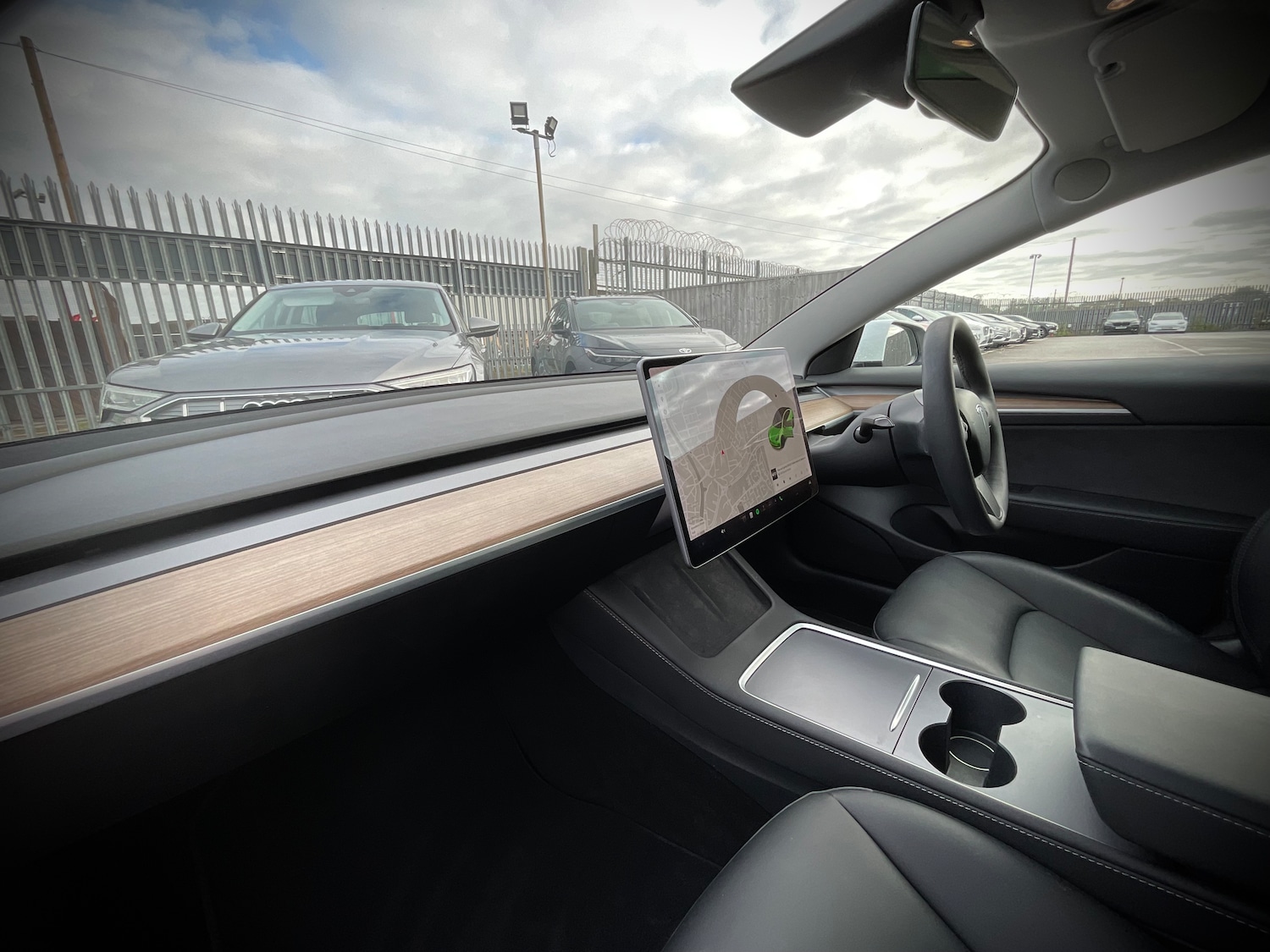 Used Tesla Model 3 2021 for sale - 76529276: Photo 16