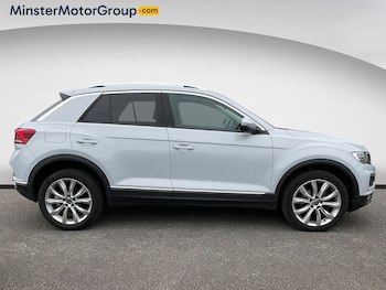 Used Volkswagen T-Roc 2021 for sale - 78750297: Photo