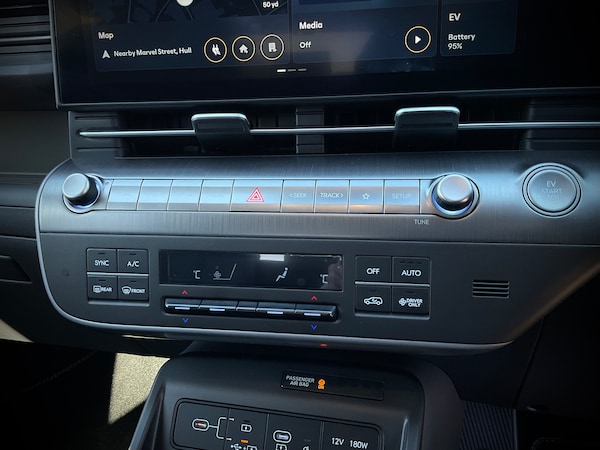 Used Hyundai KONA 2024 for sale - 74267073: Photo 26