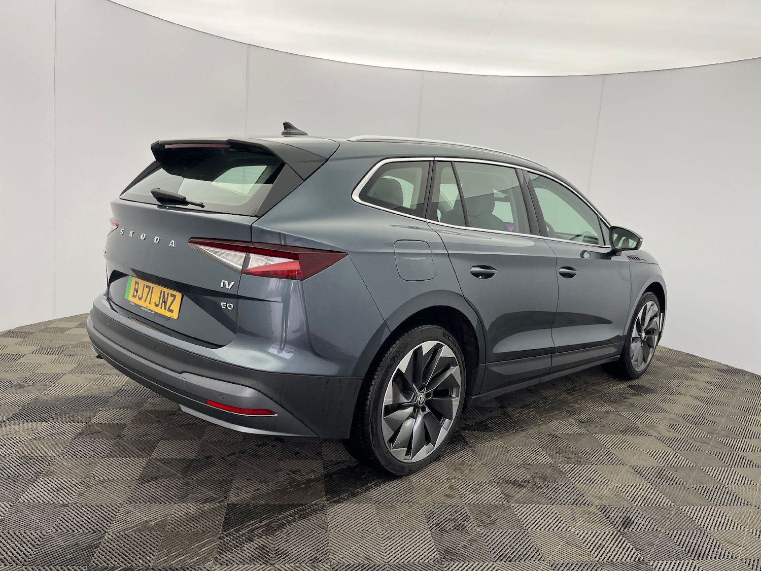 Used Skoda Enyaq 2021 for sale - 77125346: Photo 3