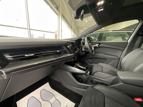 Used Audi Q4 e-tron 2024 for sale - 74530910: Photo 11