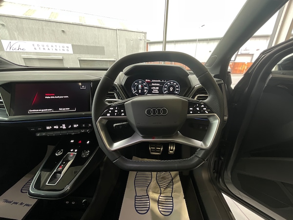 Used Audi Q4 e-tron 2024 for sale - 74530910: Photo 25