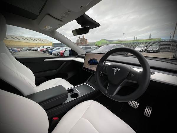 Used Tesla Model Y 2022 for sale - 75360821: Photo 7