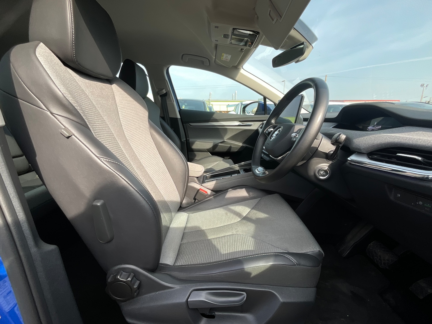 Used Skoda Enyaq 2023 for sale - 77973518: Photo 4