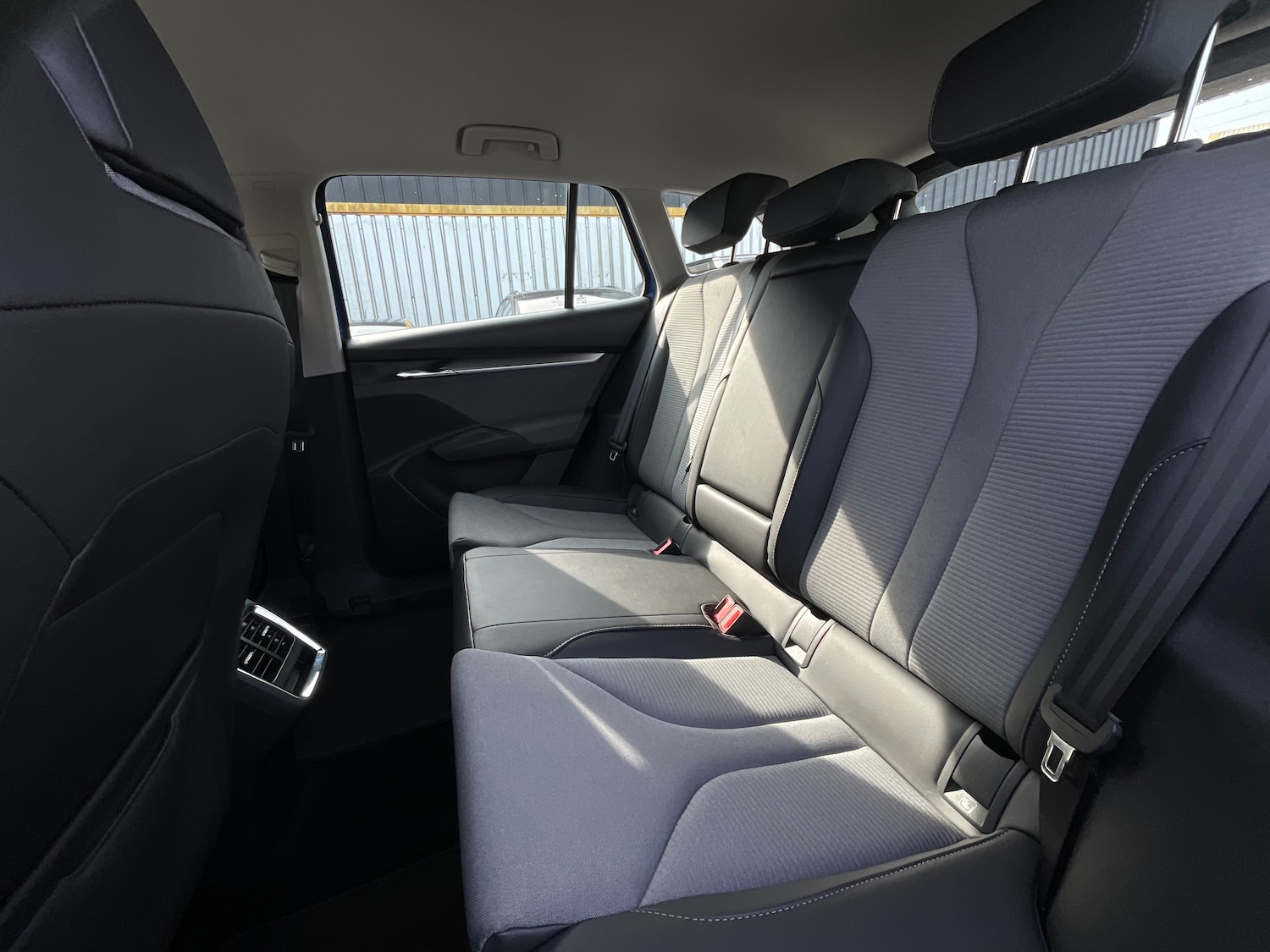 Used Skoda Enyaq 2023 for sale - 77973518: Photo 9