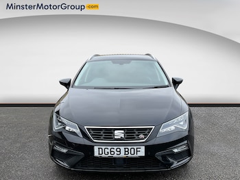 Used SEAT Leon 2019 for sale - 76968115: Photo