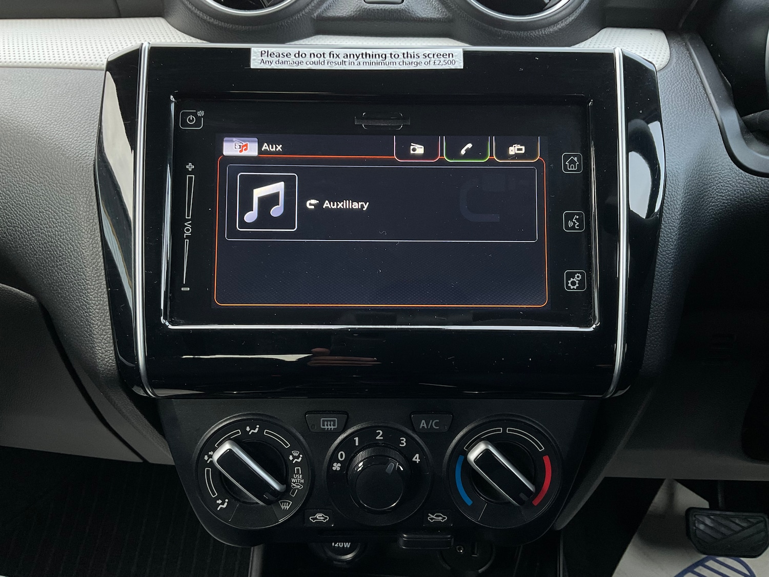 Used Suzuki Swift 2023 for sale - 76789748: Photo 24