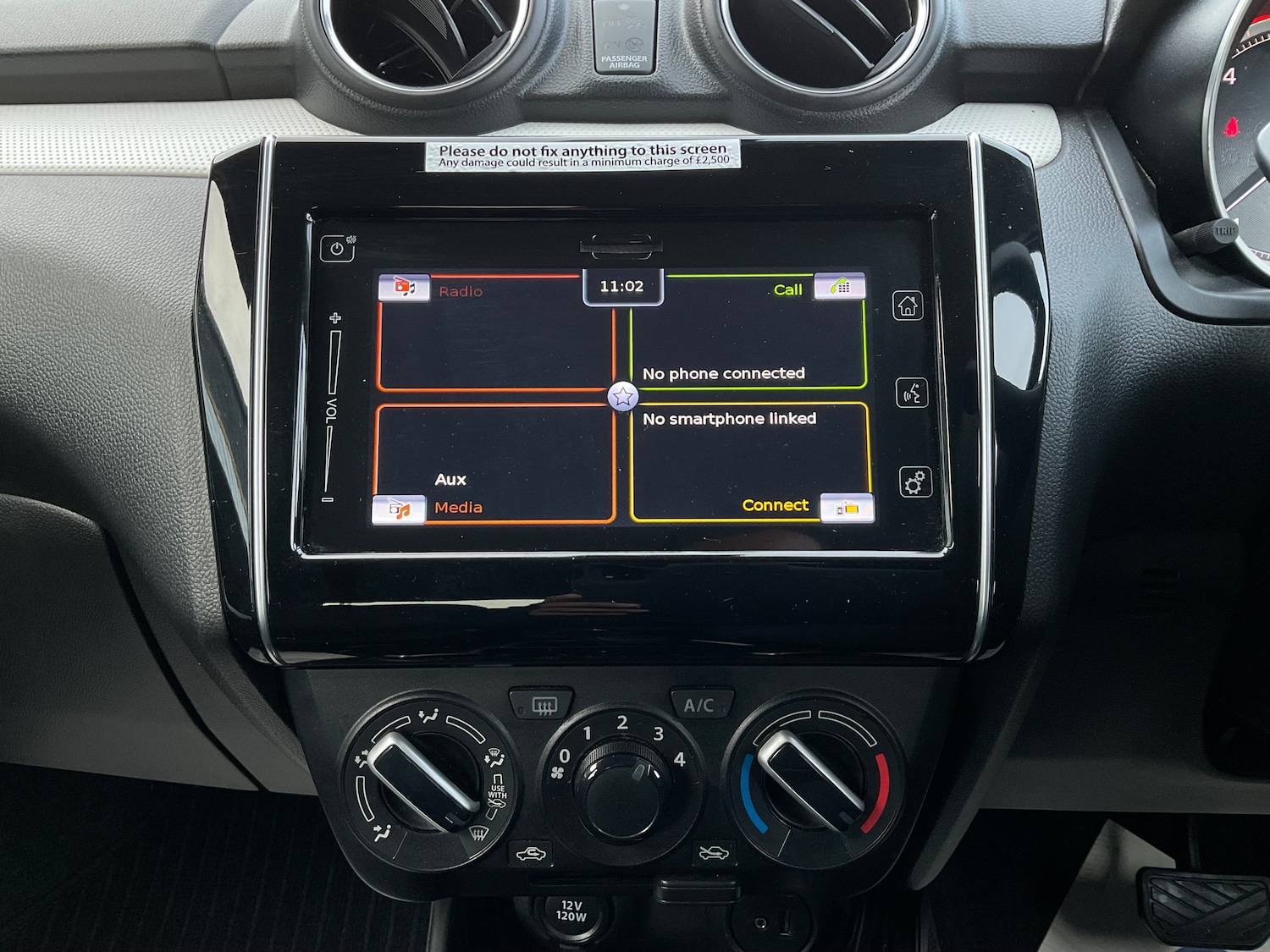 Used Suzuki Swift 2023 for sale - 76789748: Photo 25