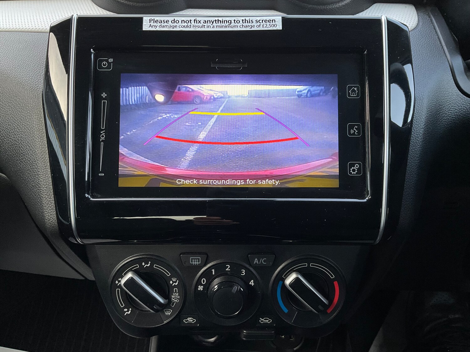 Used Suzuki Swift 2023 for sale - 76789748: Photo 27