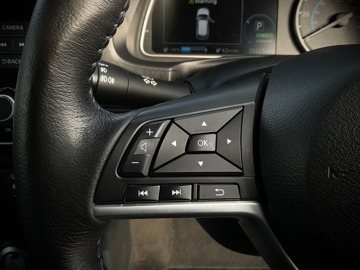 Used Nissan Leaf 2023 for sale - 76476173: Photo 24