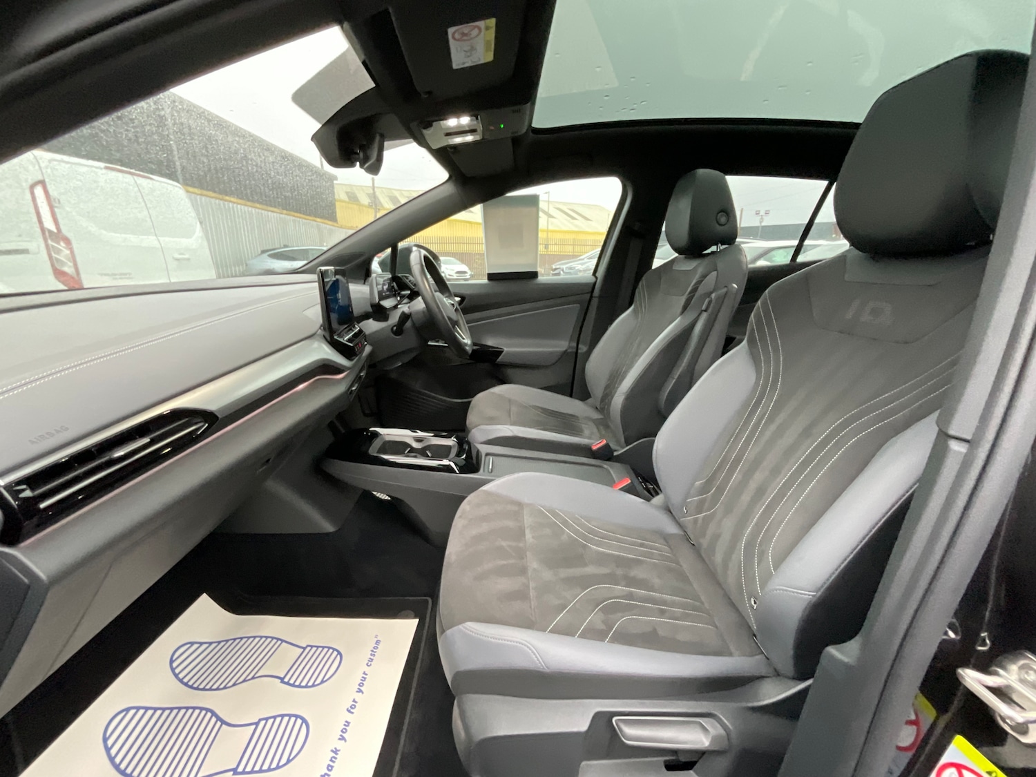 Used Volkswagen ID.4 2023 for sale - 77308814: Photo 18