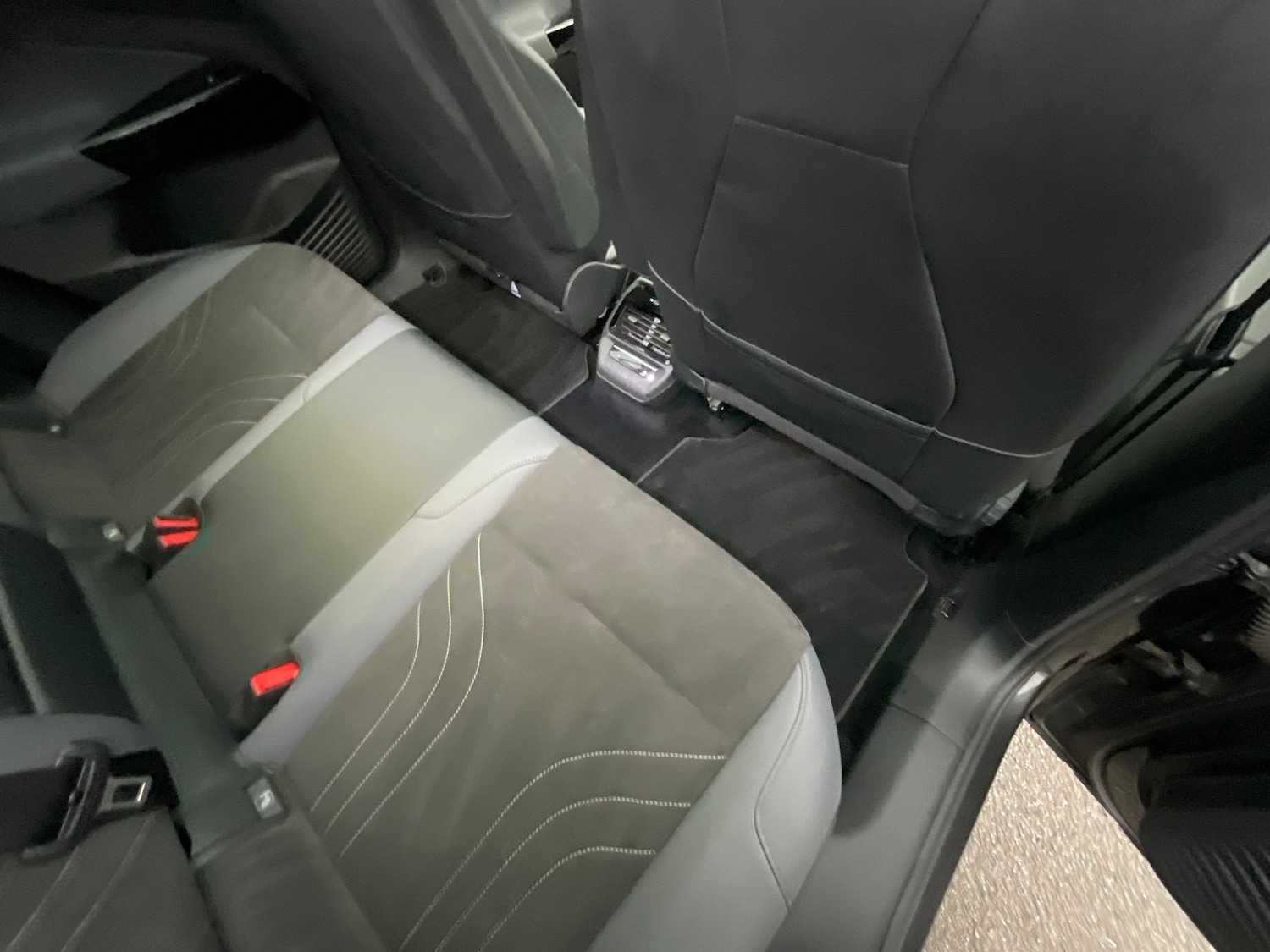 Used Volkswagen ID.4 2023 for sale - 77308814: Photo 22