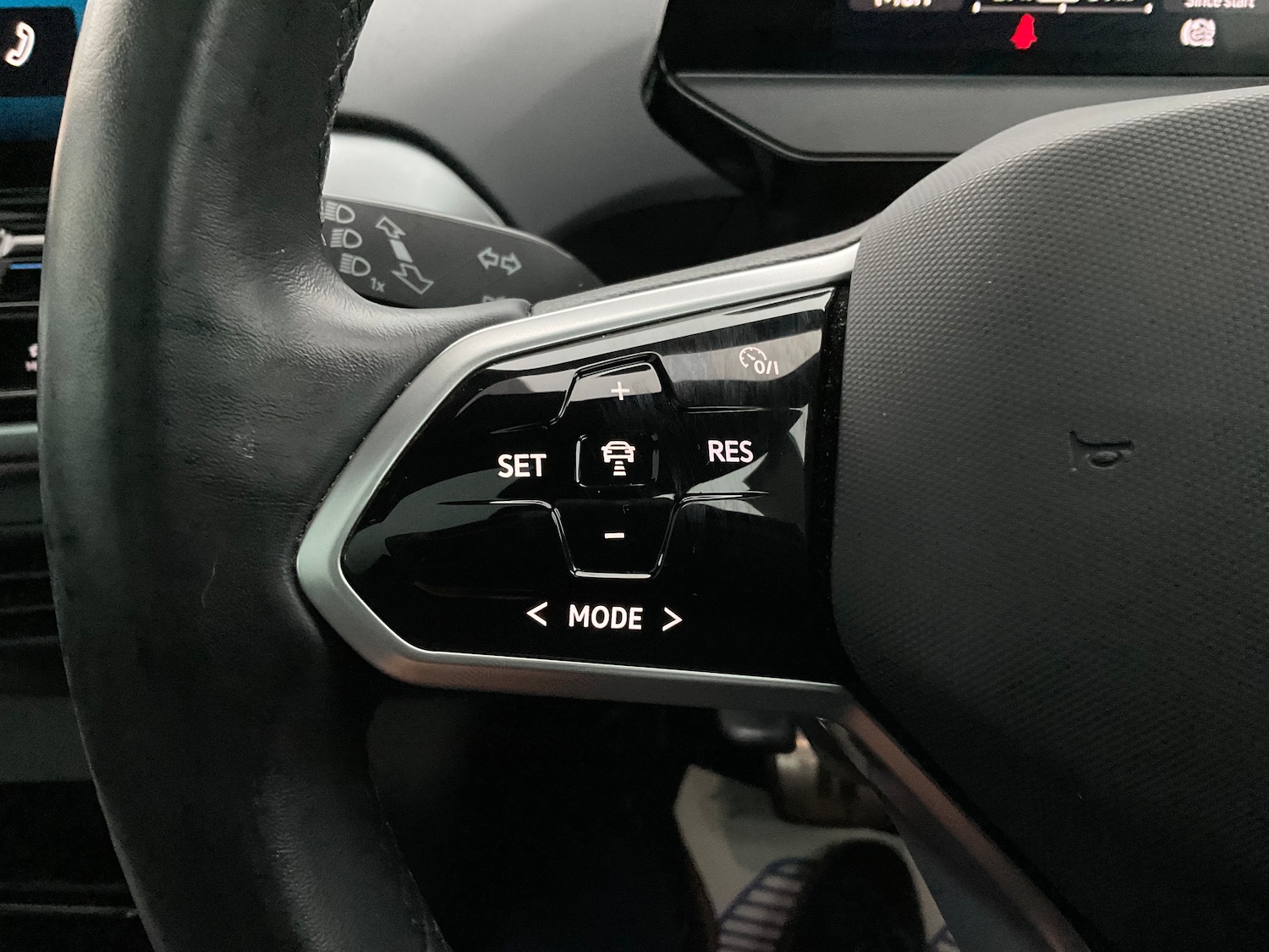 Used Volkswagen ID.4 2023 for sale - 77308814: Photo 26