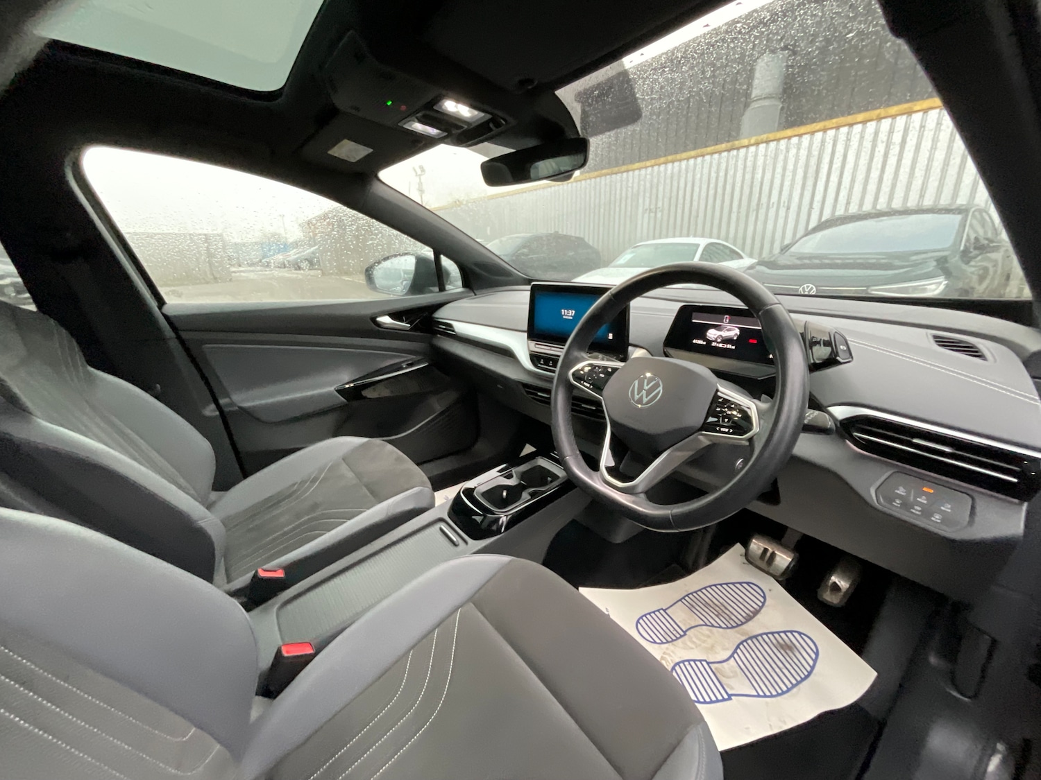 Used Volkswagen ID.4 2023 for sale - 77308814: Photo 7